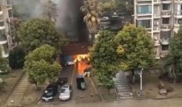 娱乐吃瓜酱上海小区,娱乐吃瓜酱带你揭秘邻里八卦