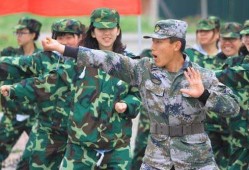 爆料军训教官犯法吗视频,视频曝光引发社会关注