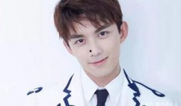 娱乐爆料吴露是谁,吴露是谁？揭秘神秘人物背后的故事