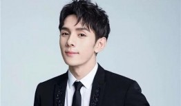 杨姓男网红吃瓜,吃瓜成瘾，揭秘娱乐圈幕后真相