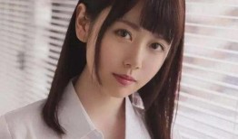 羽咲美晴在线观看,在线观看，揭开青春校园的浪漫篇章