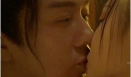 吻戏女演员爆料视频播放,幕后真相大揭秘